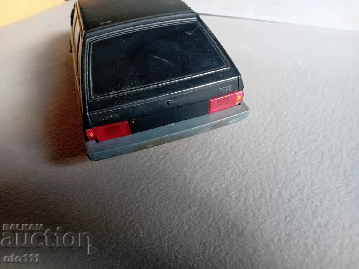 СТАРА  ИГРАЧКА - ЛАДА САМАРА - 6