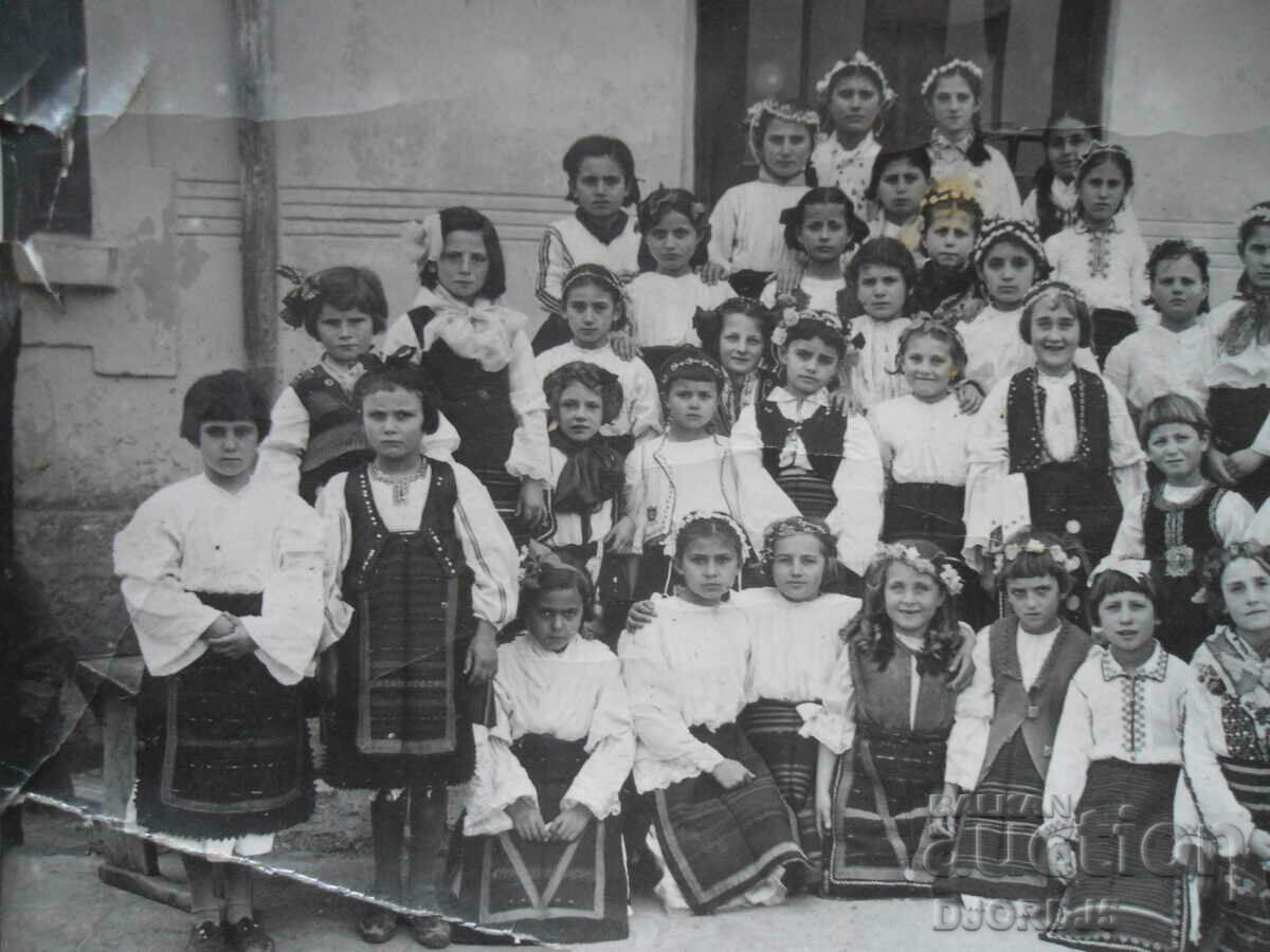 old photo with price 1.00 BGN | € 0.51 old photo with price 1.00 BGN | € 0.51