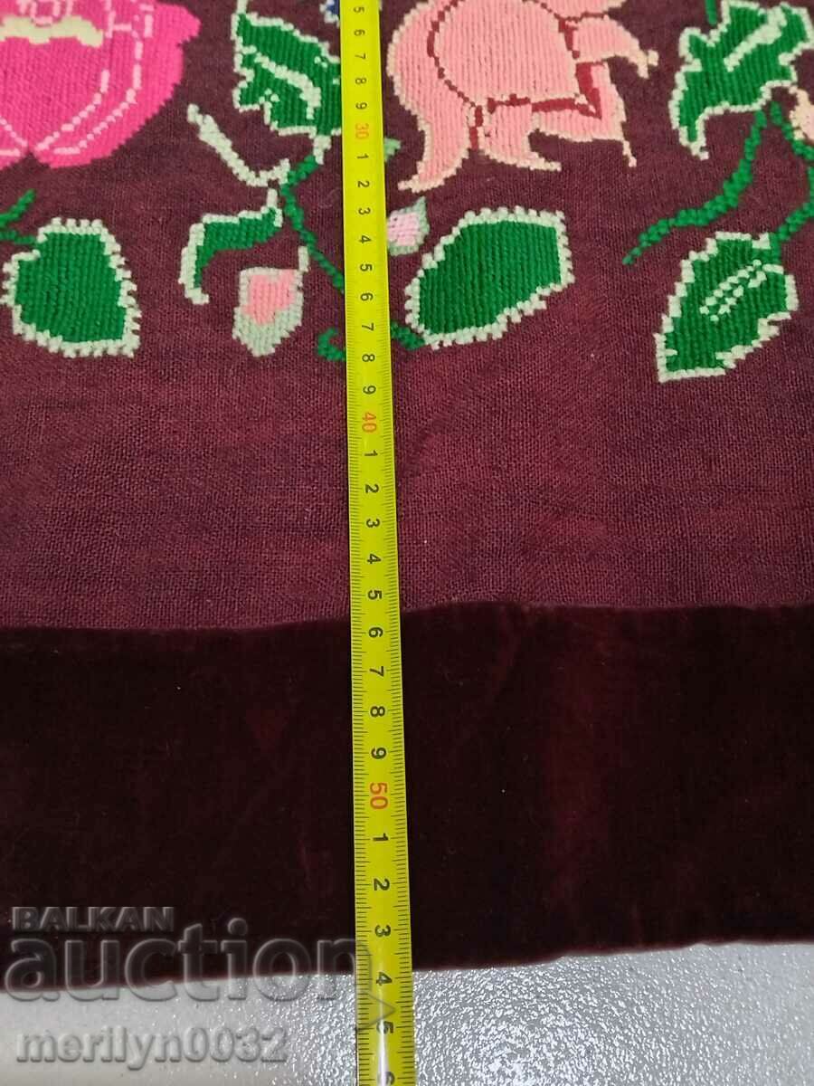 Old handwoven woolen wall carpet velvet carpet rug - 5 Old handwoven woolen wall carpet velvet carpet rug - 5