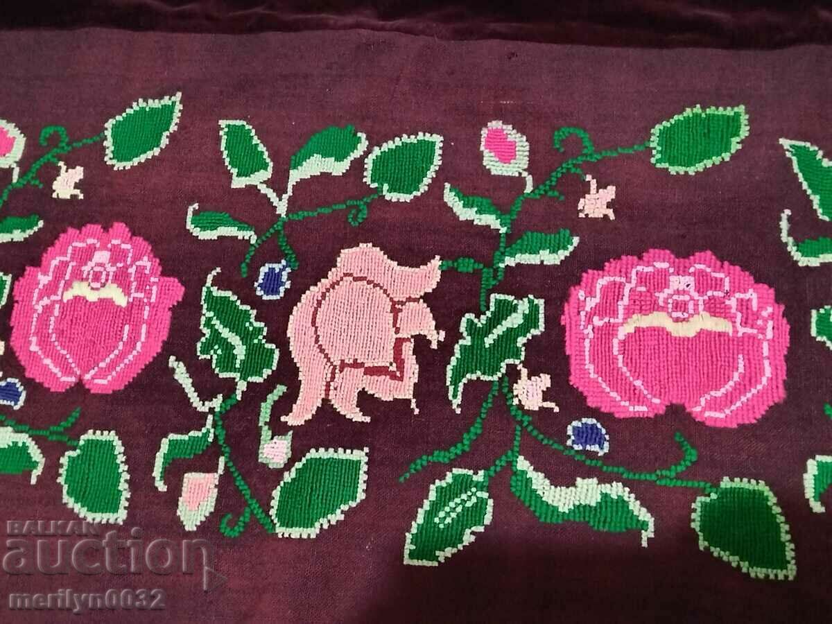 Old handwoven woolen wall carpet velvet carpet rug - 6 Old handwoven woolen wall carpet velvet carpet rug - 6