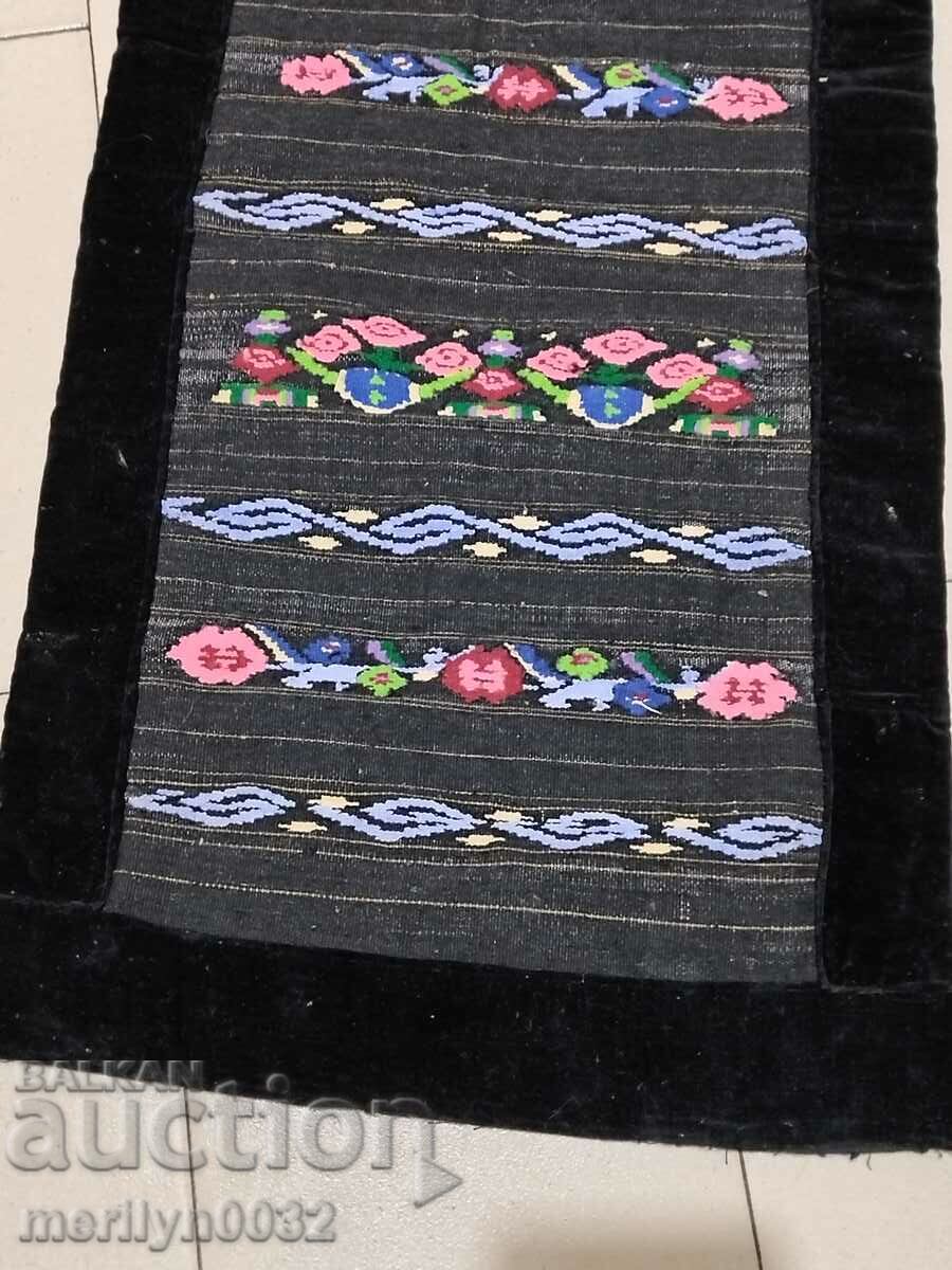 Old apron tinsel embroidery, costume, cloth with price 119.00 BGN | € 60.84 Old apron tinsel embroidery, costume, cloth with price 119.00 BGN | € 60.84