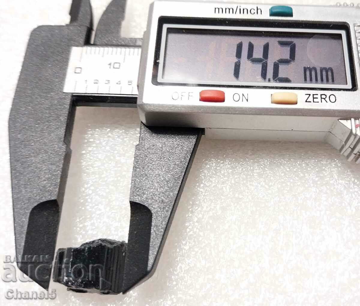 Delivery of NATURAL UNPROCESSED BLACK TOURMALINE - SHERLL (120) Delivery of NATURAL UNPROCESSED BLACK TOURMALINE - SHERLL (120)