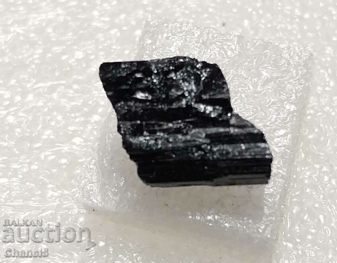 TURMALINĂ NEGĂ NATURALĂ NEPROCESATĂ - SHERLL (121) cu preț 9.90 BGN | € 5.06