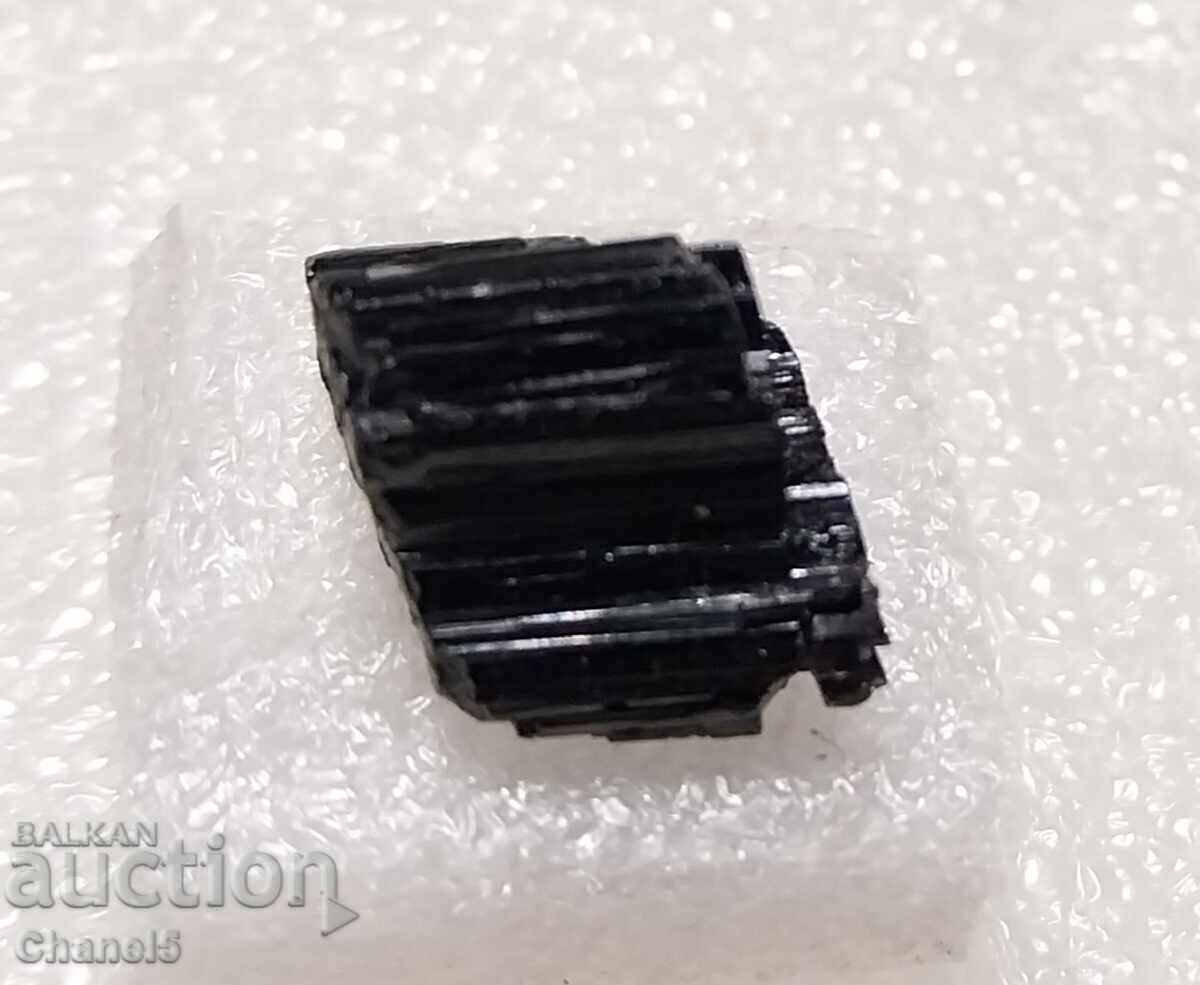 NATURAL UNPROCESSED BLACK TOURMALINE - SHERLL (126) with price 9.90 BGN | € 5.06 NATURAL UNPROCESSED BLACK TOURMALINE - SHERLL (126) with price 9.90 BGN | € 5.06
