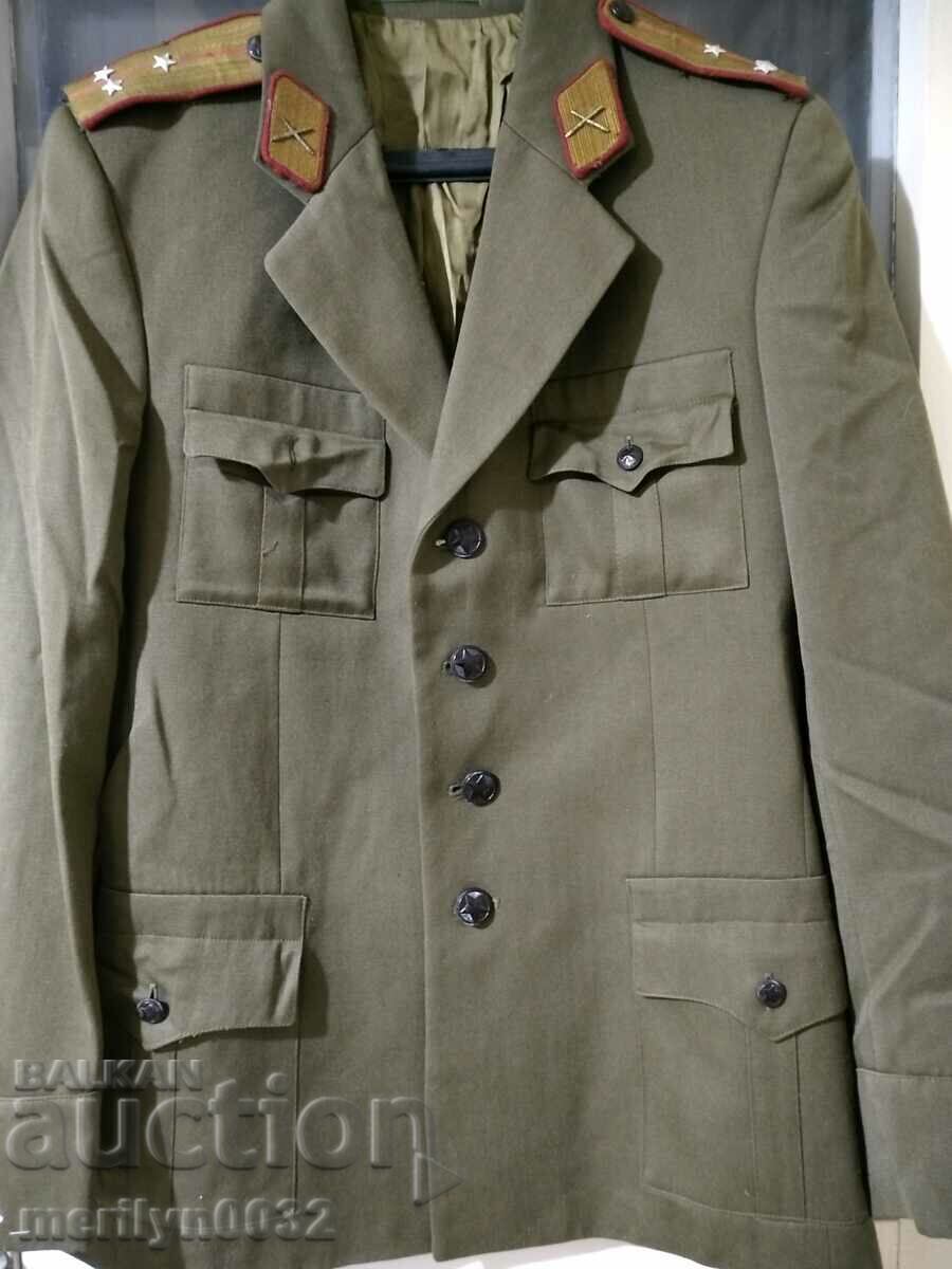 Delivery of Daily uniform of a senior lieutenant artillery officer Delivery of Daily uniform of a senior lieutenant artillery officer