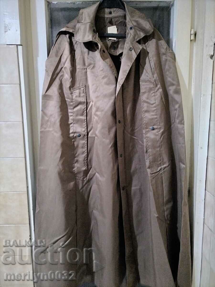 Noua pelerină generală a unui ofițer din anii 70 BNA NRB Noua pelerină generală a unui ofițer din anii 70 BNA NRB