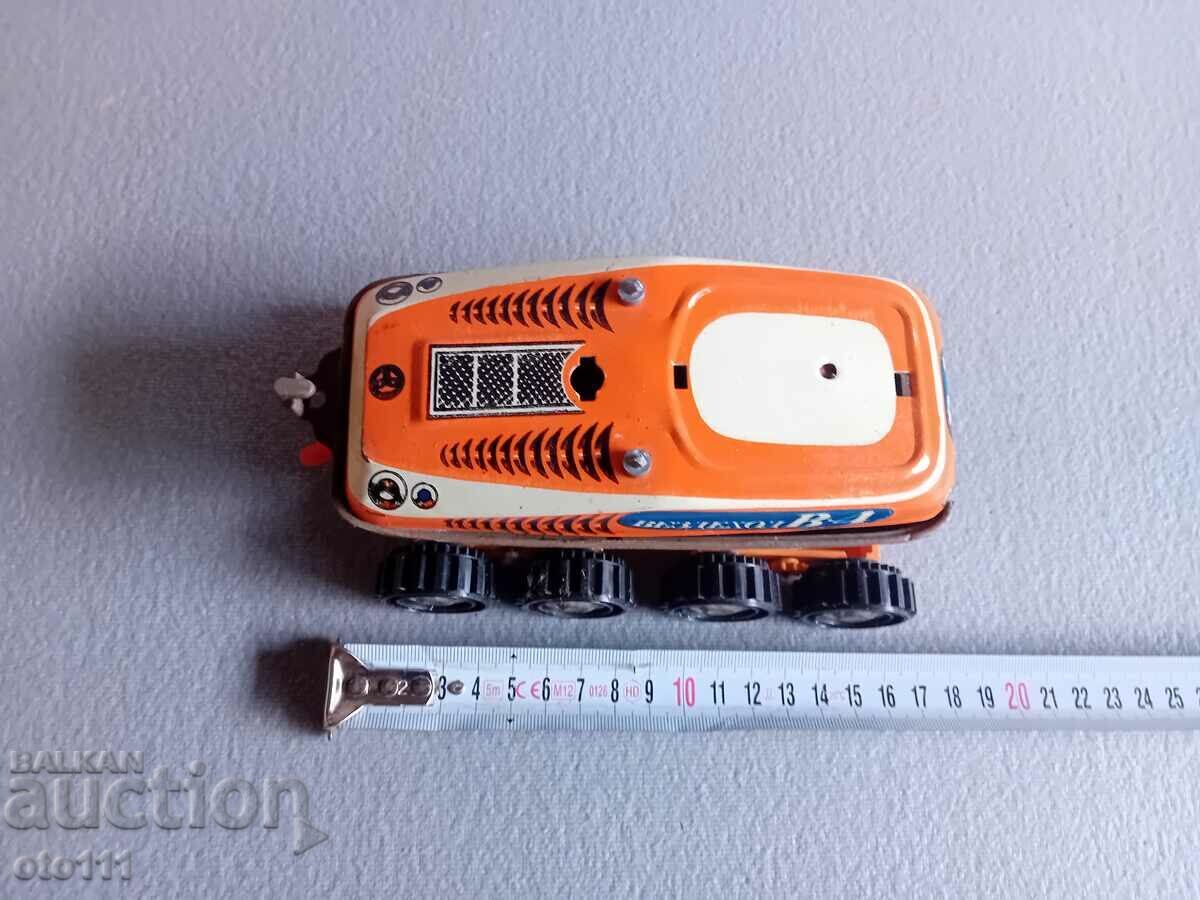 СТАРА  ИГРАЧКА  ЛУНОХОД с цена € 10.00 | 19.56 лв.