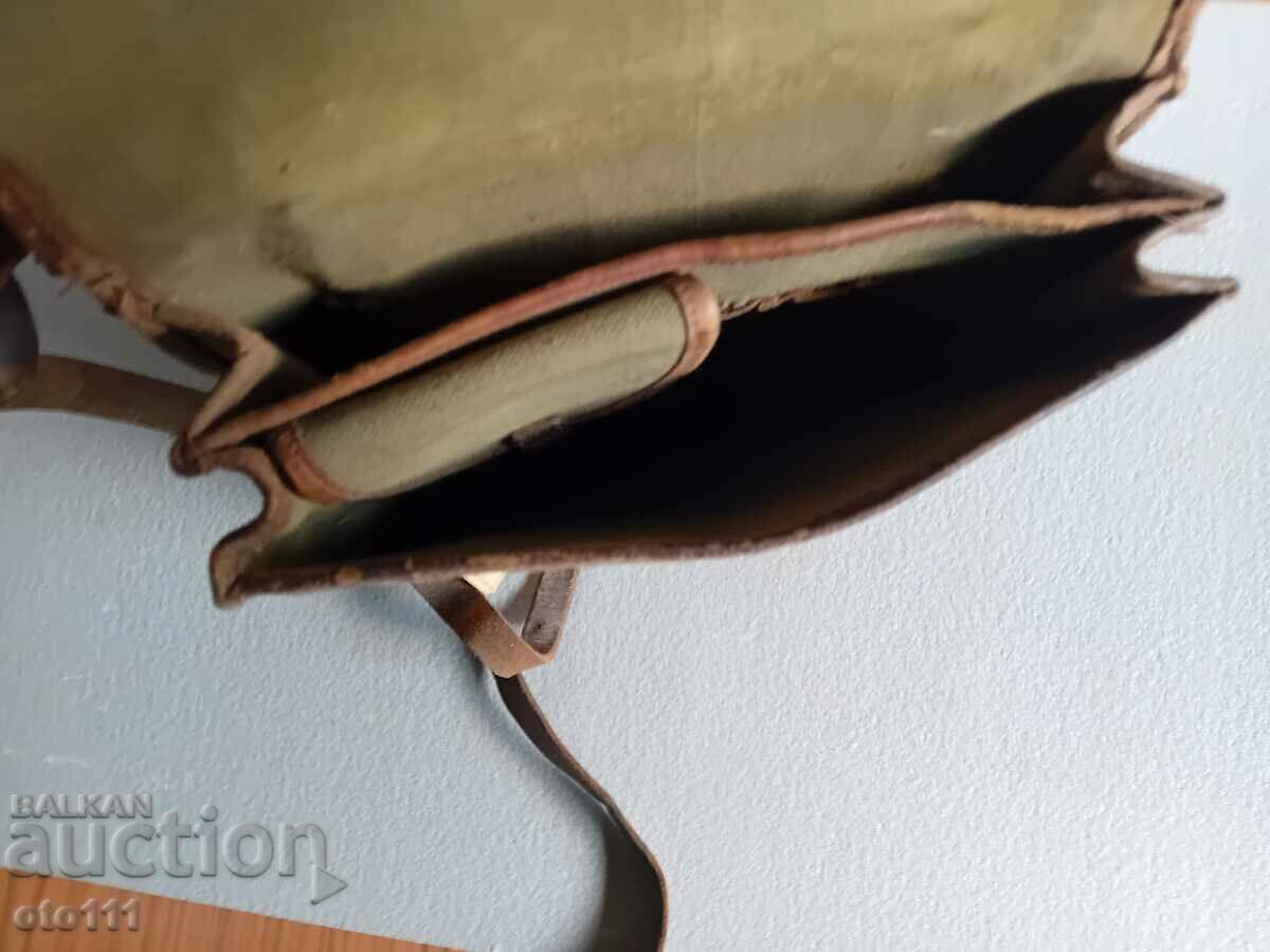 СТАРА ОФИЦЕРСКА КОМАНДИРСКА ЧАНТА - 6