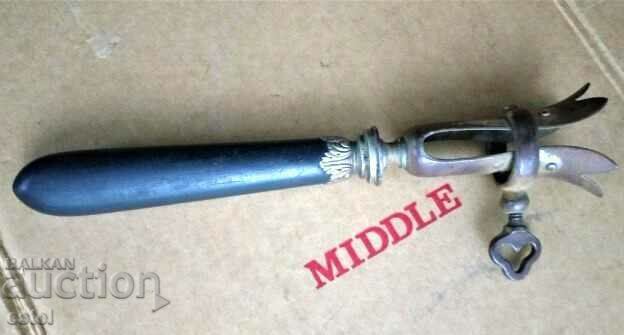 Fer a Gigot- instrument francez, suport - secolul XIX - 5 Fer a Gigot- instrument francez, suport - secolul XIX - 5