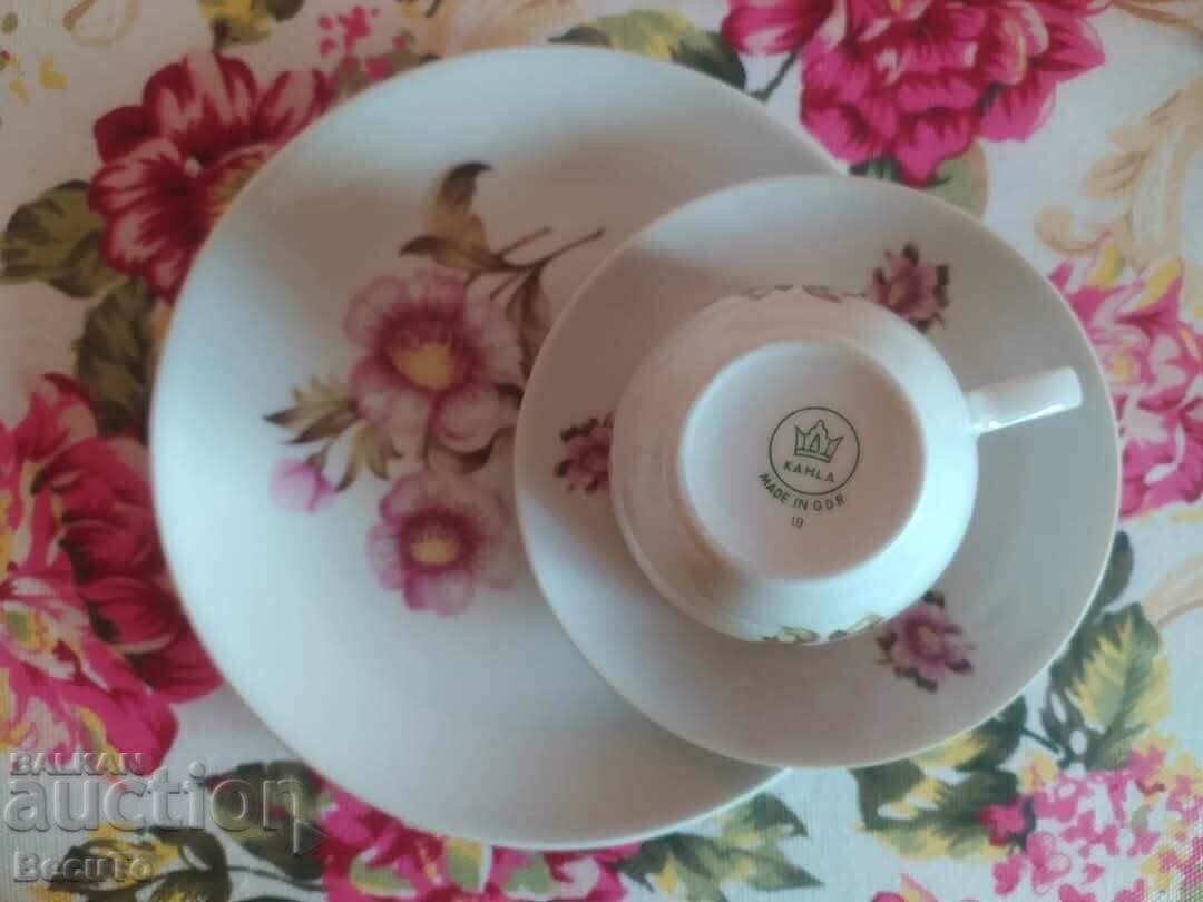 Auction Porc. coffee/tea set by Kahla, GDR, GDR, apple color Auction Porc. coffee/tea set by Kahla, GDR, GDR, apple color