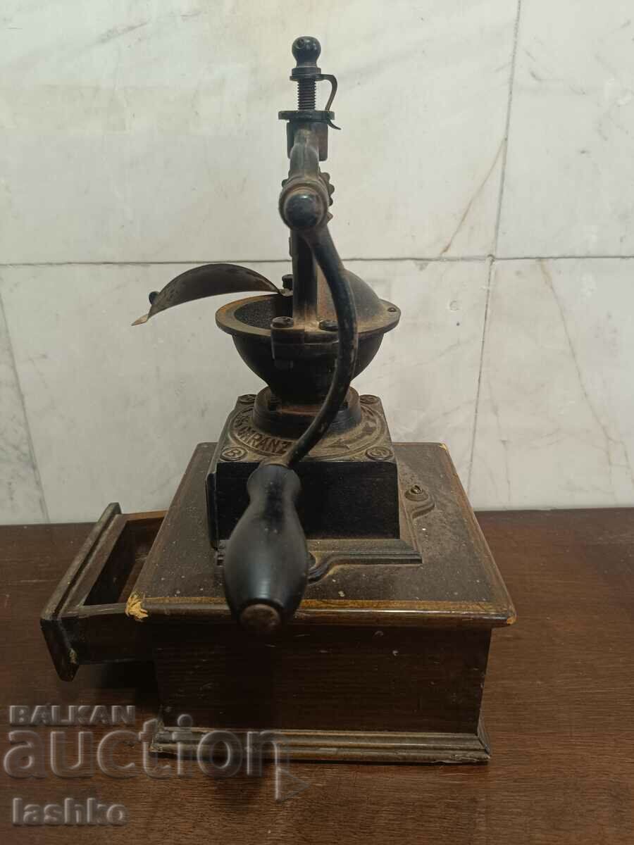 Παράδοση Παλιό καφεκοπτείο Παράδοση Παλιό καφεκοπτείο