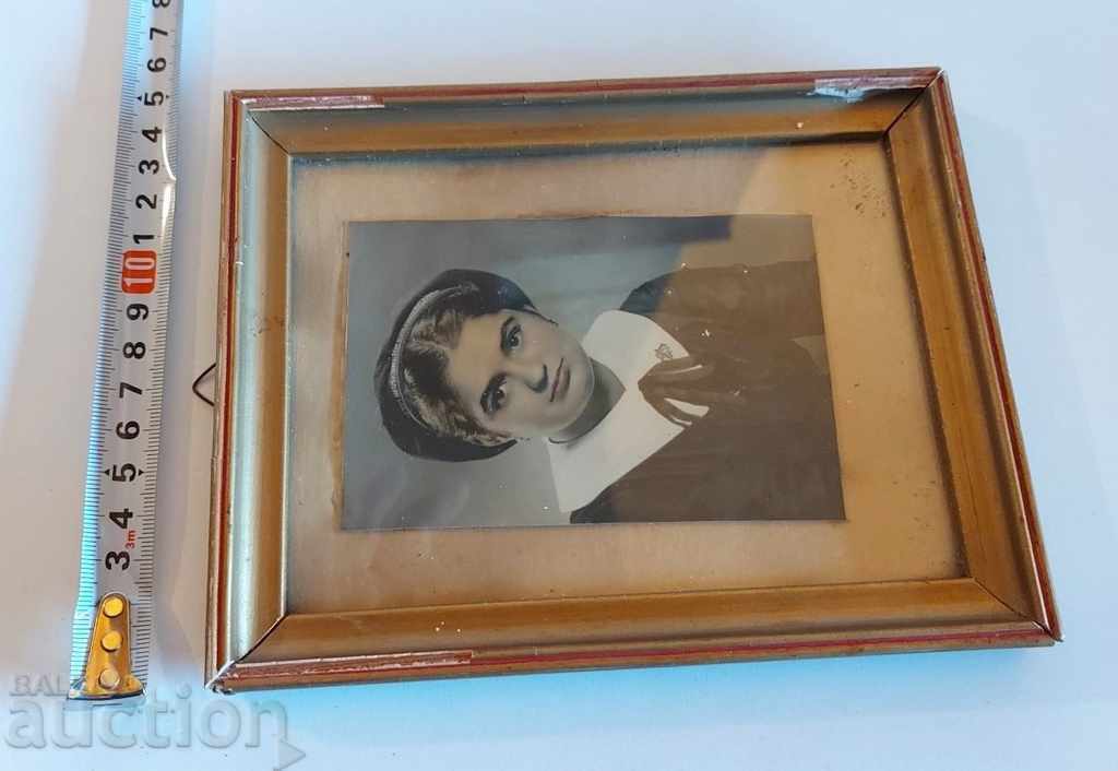 OLD PHOTO PHOTOGRAPH FRAME GLASS PORTRAIT KINGDOM OF BULGARIANS with price 25.00 BGN | € 12.78 OLD PHOTO PHOTOGRAPH FRAME GLASS PORTRAIT KINGDOM OF BULGARIANS with price 25.00 BGN | € 12.78