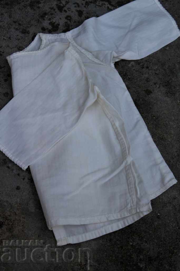 Delivery of . ROYAL BABY BLOUSE VEST KINGDOM OF BULGARIA Delivery of . ROYAL BABY BLOUSE VEST KINGDOM OF BULGARIA