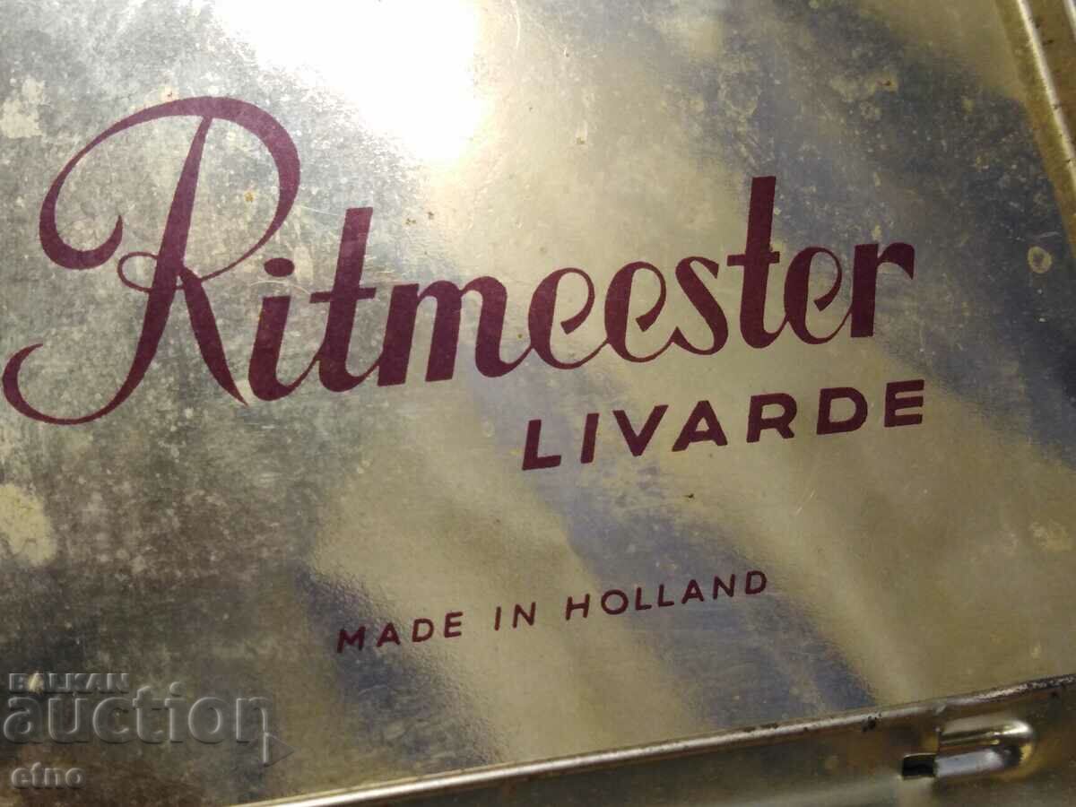 Delivery of VINTAGE SMOKE BOX, CIGARETTE BOX - THE NETHERLANDS Delivery of VINTAGE SMOKE BOX, CIGARETTE BOX - THE NETHERLANDS