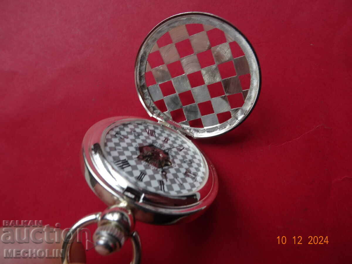 Delivery of THE HERITAGE COLLECTION POCKET WATCH 1 Delivery of THE HERITAGE COLLECTION POCKET WATCH 1