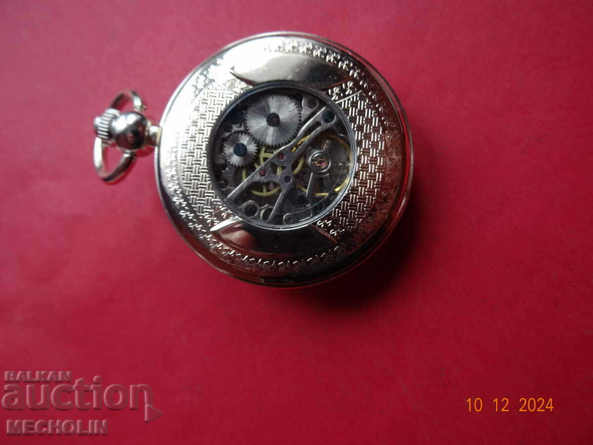 THE HERITAGE COLLECTION POCKET WATCH 1 - 5 THE HERITAGE COLLECTION POCKET WATCH 1 - 5