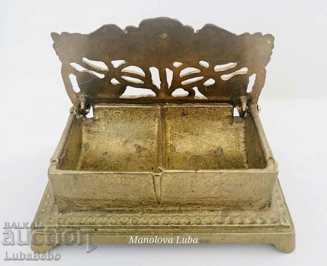 Art Nouveau brass stamp box. with price 35.00 BGN | € 17.90 Art Nouveau brass stamp box. with price 35.00 BGN | € 17.90