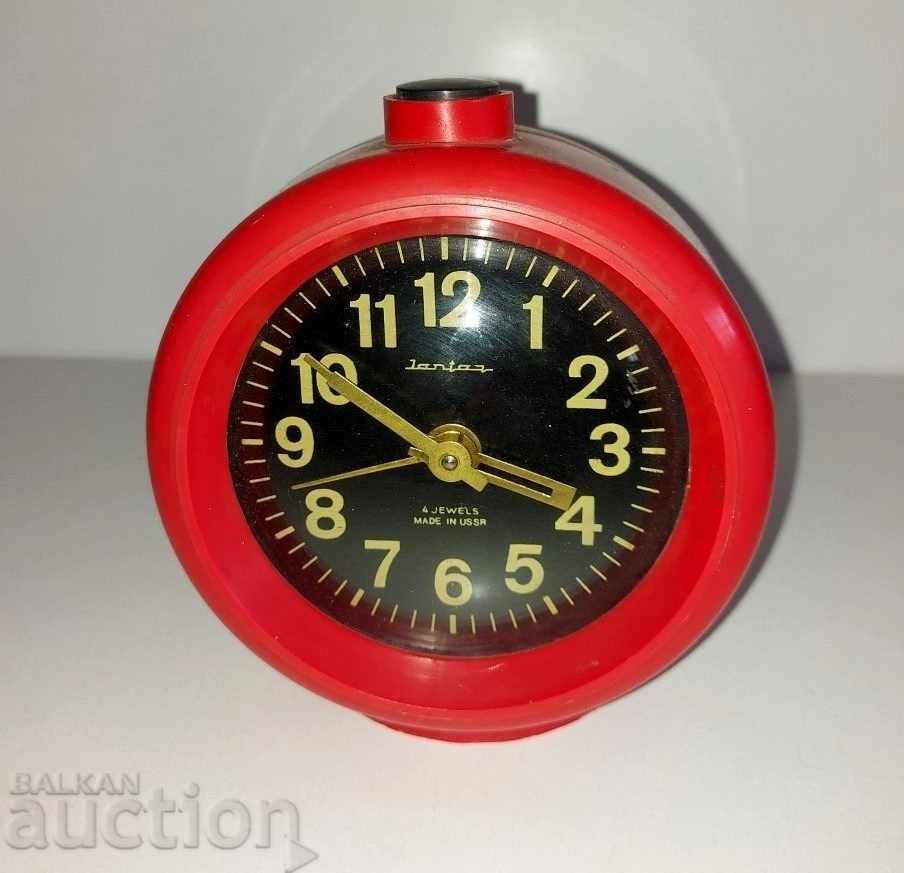 .SOVIET ALARM CLOCK AMBER JANTAR CLOCK USSR NRB SOTC