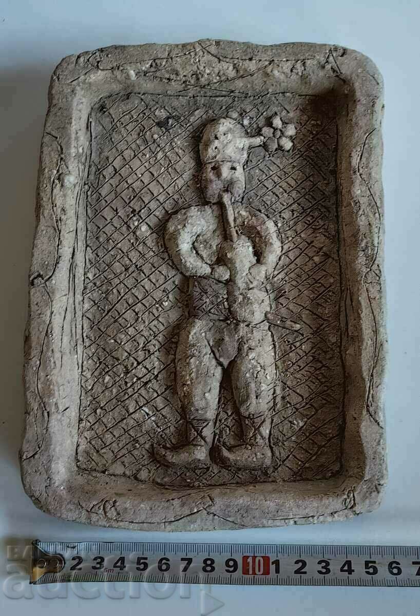Auction . AN OLD CERAMIC PANEL OF A BASICIAN IN COSTUME Auction . AN OLD CERAMIC PANEL OF A BASICIAN IN COSTUME