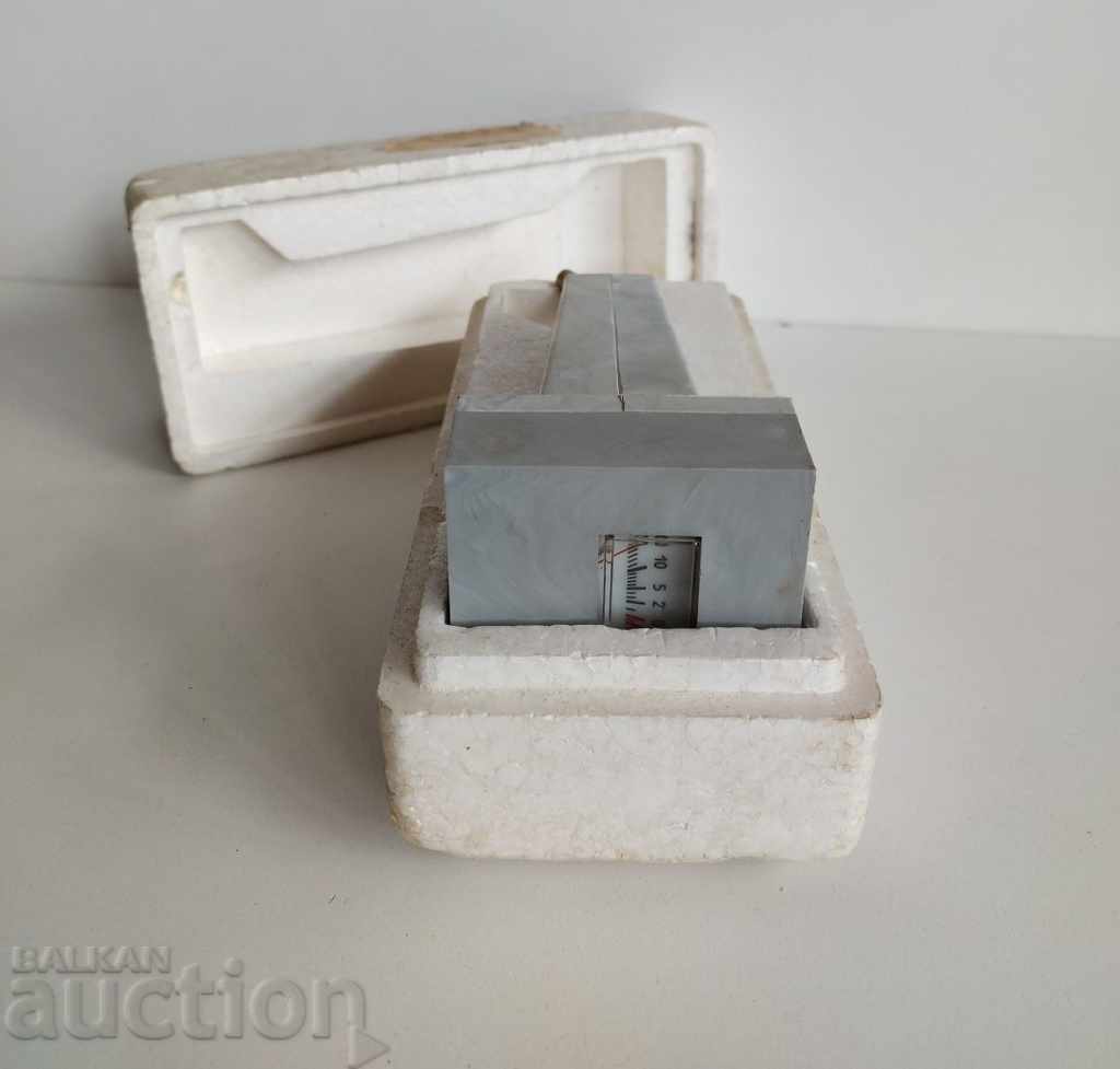 .SOC MEASURING DEVICE MANOMETER PRESSURE THERMOMETER SOCA with price 25.00 BGN | € 12.78 .SOC MEASURING DEVICE MANOMETER PRESSURE THERMOMETER SOCA with price 25.00 BGN | € 12.78