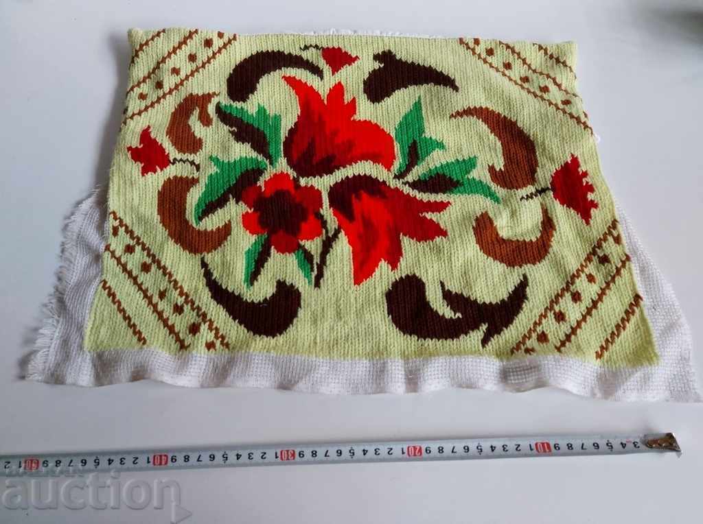 Auction  OLD EMBROIDERED PREPARATION PILLOW COVER EMBROIDERY FLOWERS