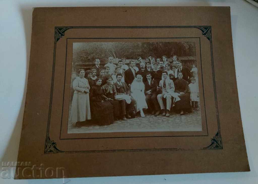 . СВАТБА СВАТБЕНА СНИМКА ФОТОГРАФИЯ ЦАРСТВО БЪЛГАРИЯ КАРТОН с цена 25.00 лв. | € 12.78 . СВАТБА СВАТБЕНА СНИМКА ФОТОГРАФИЯ ЦАРСТВО БЪЛГАРИЯ КАРТОН с цена 25.00 лв. | € 12.78