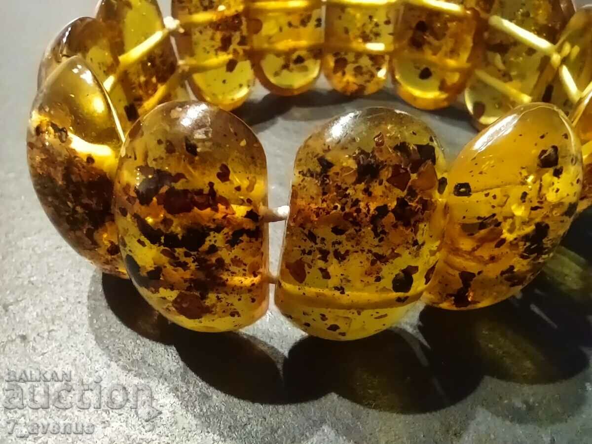 Nice old amber bracelet 12/11/24