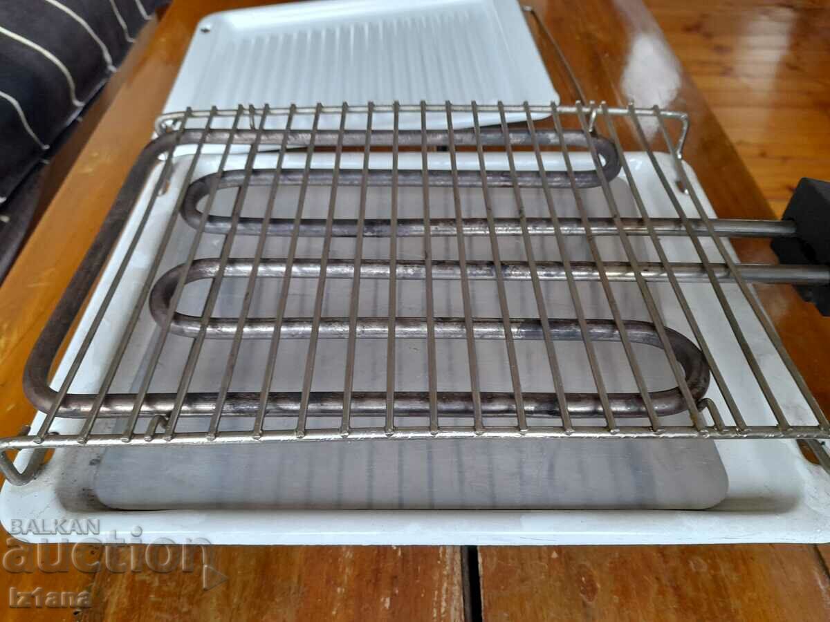 Old electric grill with price 65.00 BGN | € 33.23