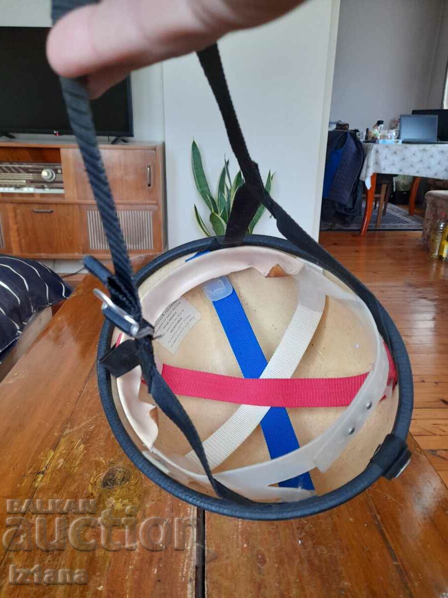 Old Edelweiss Alpin mountaineering helmet - 5 Old Edelweiss Alpin mountaineering helmet - 5