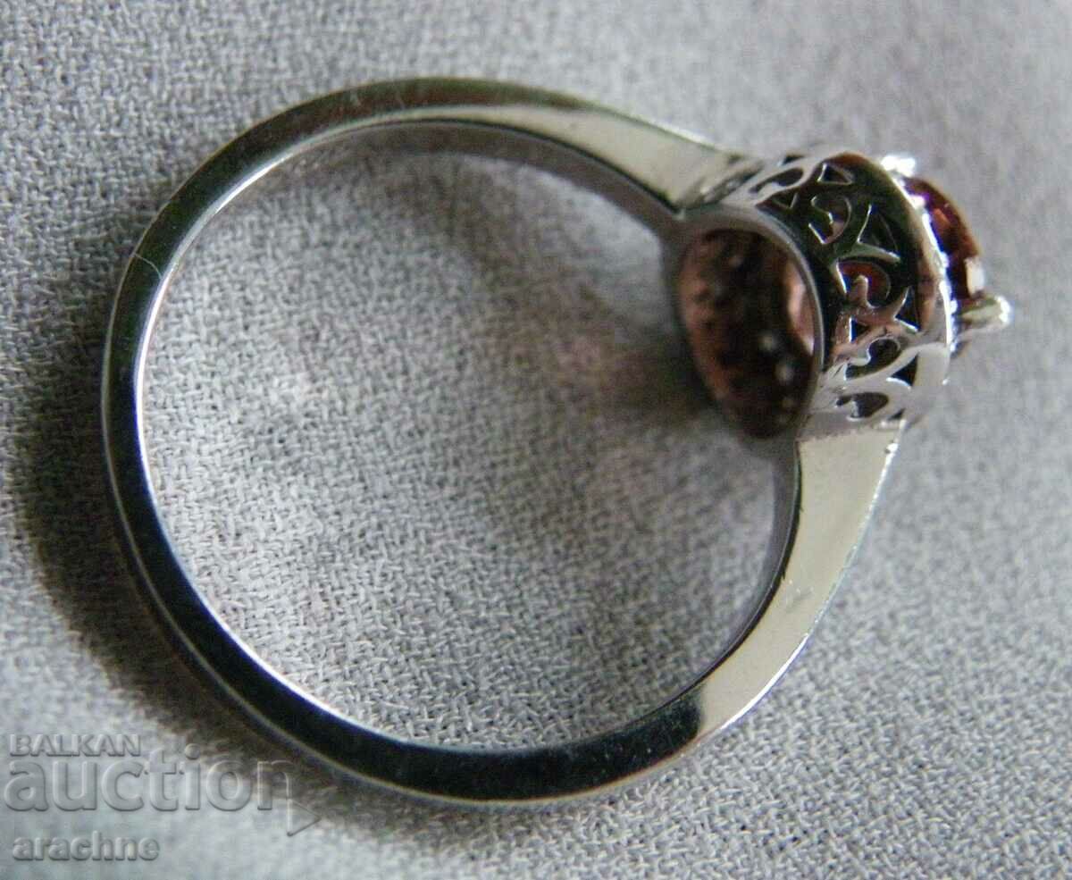 Auction Silver ring with chrysoberyl Auction Silver ring with chrysoberyl