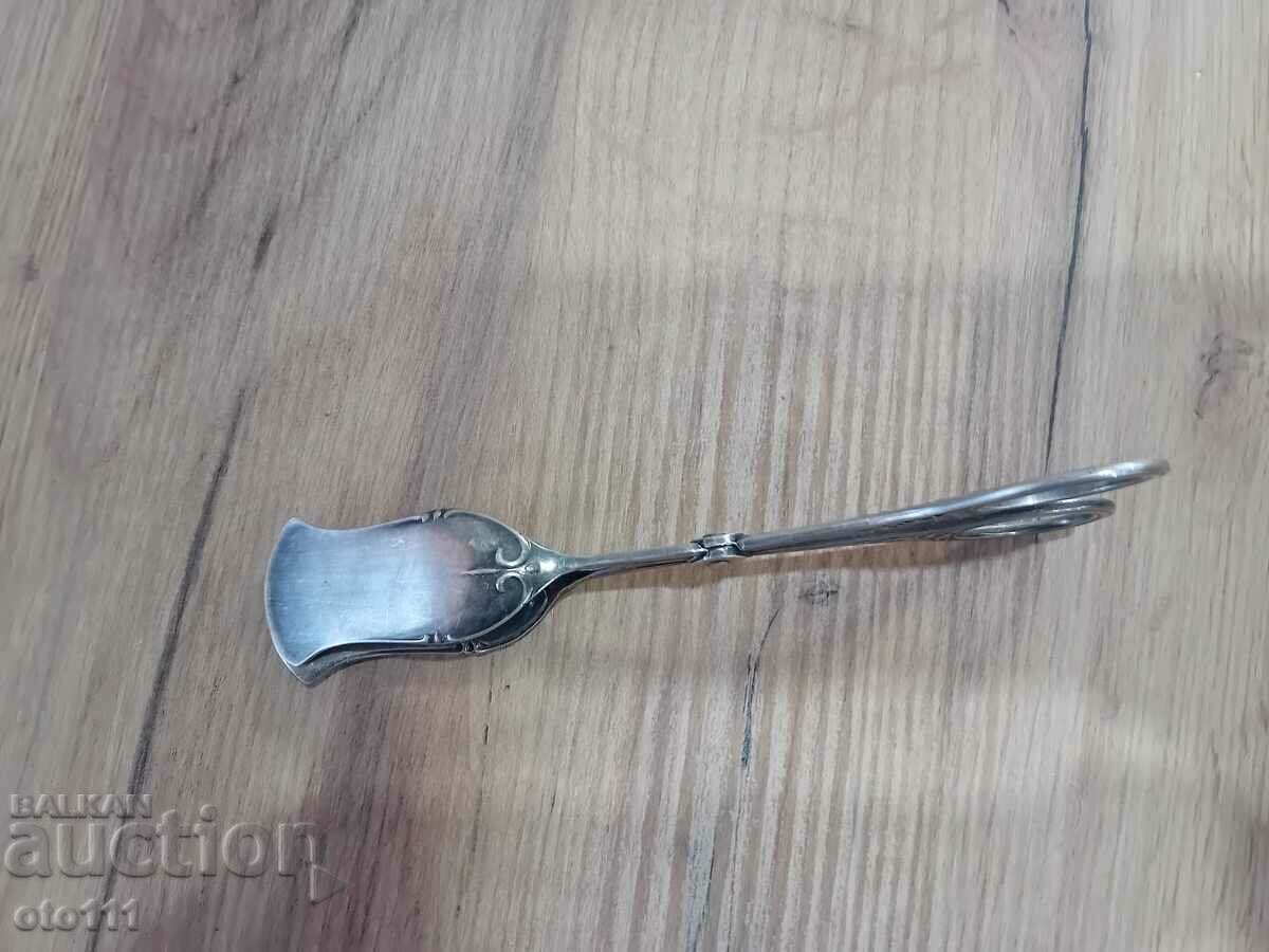 Delivery of SILVER PLATED SERVING CLIP