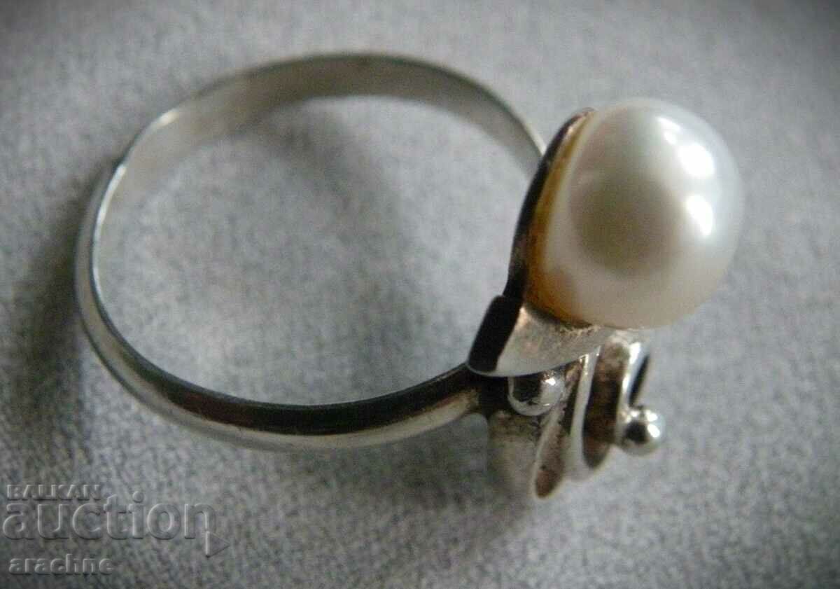Auction Japanese silver Akoya pearl ring Auction Japanese silver Akoya pearl ring