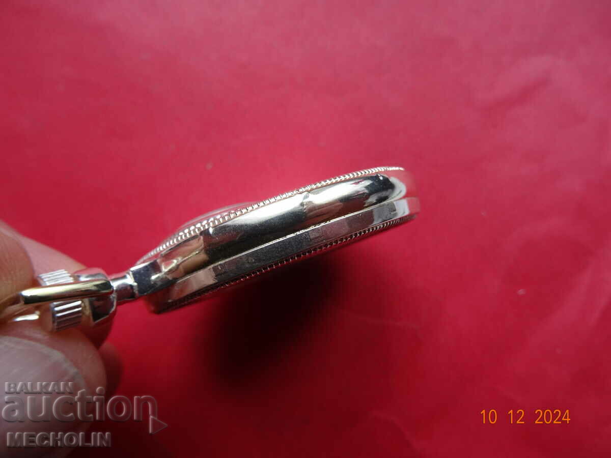 THE HERITAGE COLLECTION POCKET WATCH 4 - 6 THE HERITAGE COLLECTION POCKET WATCH 4 - 6