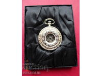 THE HERITAGE COLLECTION POCKET WATCH 7