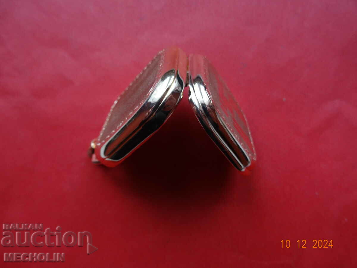 CEASUL DE BUZUUNAR COLECȚIA PATRIMONIULUI 10 - 6 CEASUL DE BUZUUNAR COLECȚIA PATRIMONIULUI 10 - 6