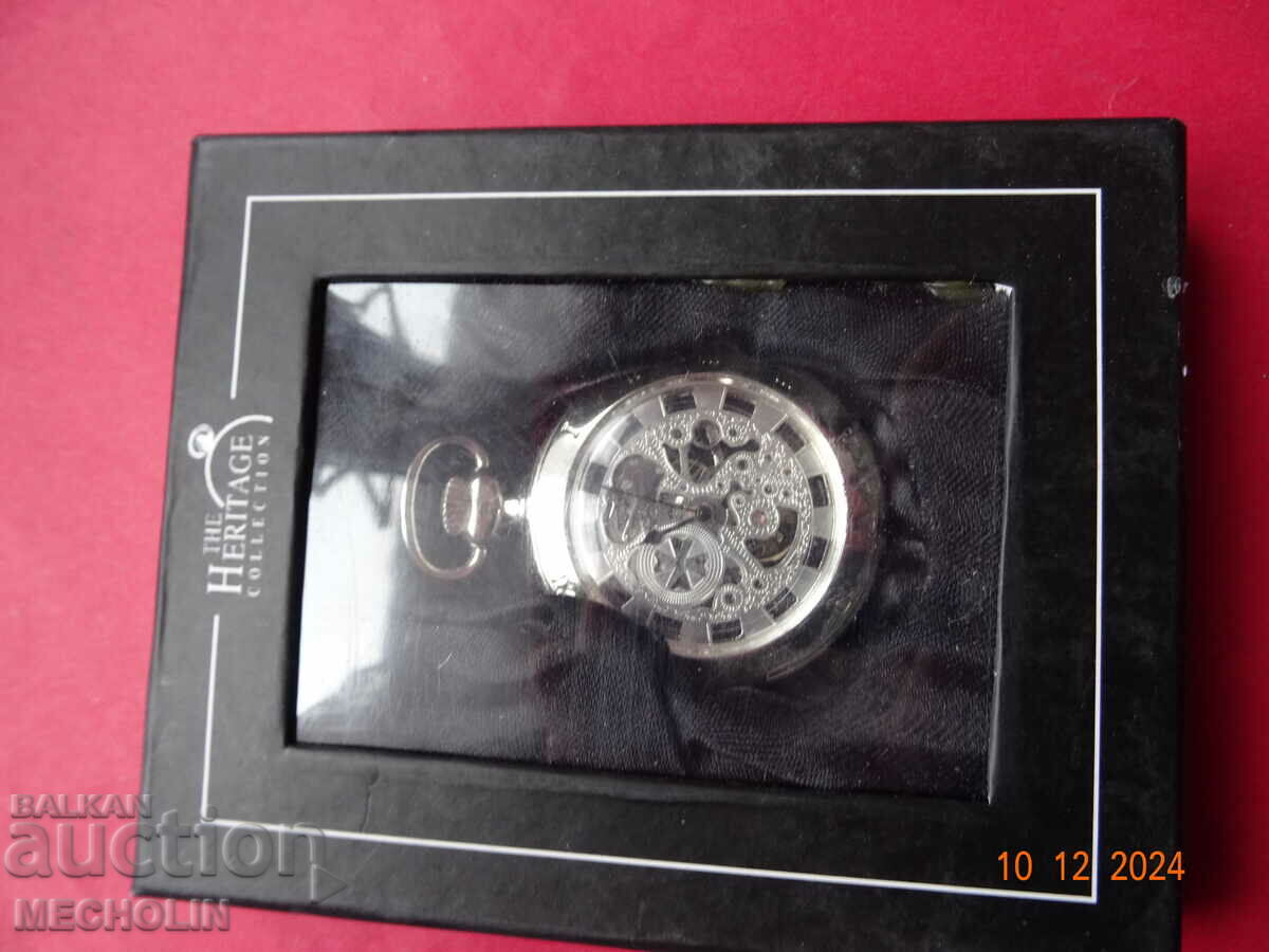 POCKET WATCH THE HERITAGE COLLECTION 13 with price 36.00 BGN | € 18.41 POCKET WATCH THE HERITAGE COLLECTION 13 with price 36.00 BGN | € 18.41