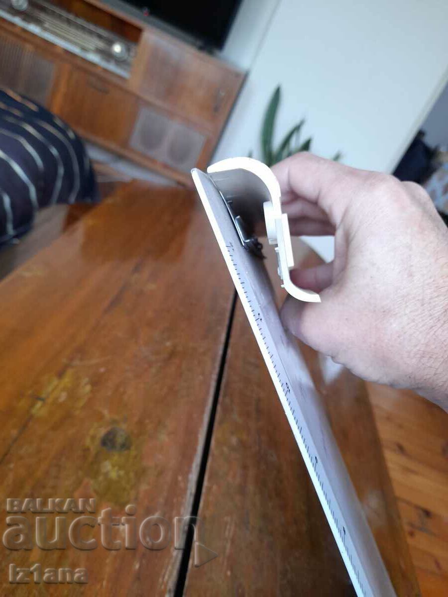 Livrarea Un vechi tablou de sarcini Marlboro