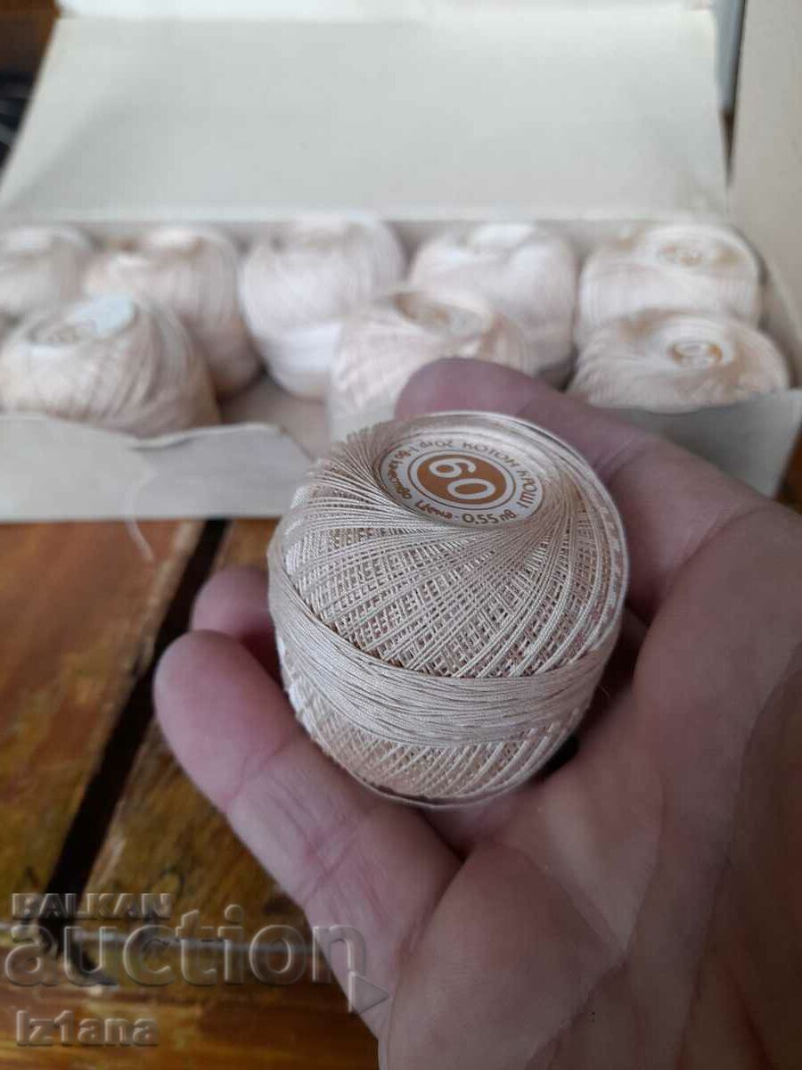 Delivery of Old threads Cotton Crochet Delivery of Old threads Cotton Crochet