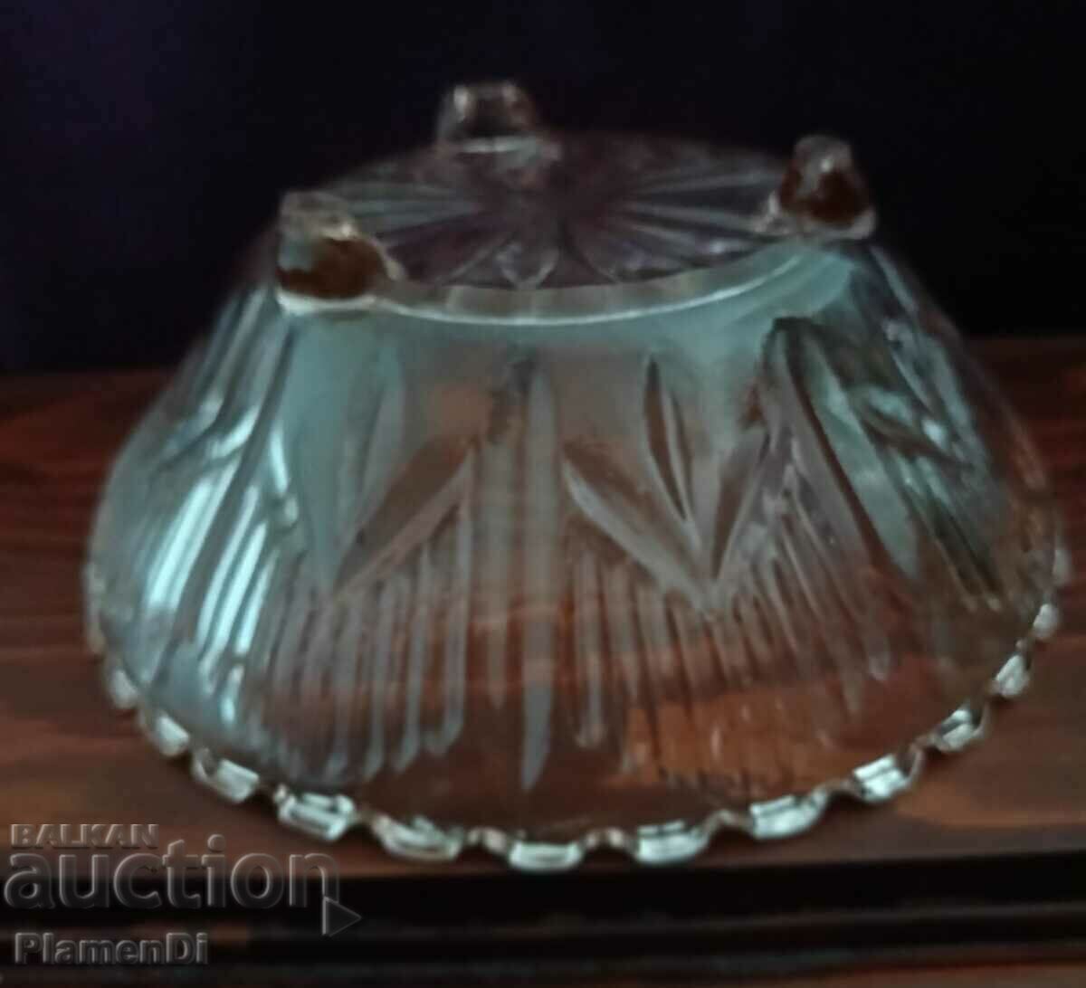 Auction Old glass fruit bowl. Auction Old glass fruit bowl.