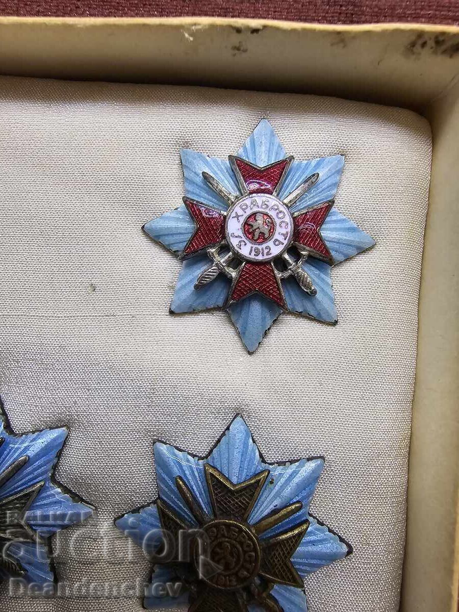 Delivery of A lot of bravery miniatures Delivery of A lot of bravery miniatures