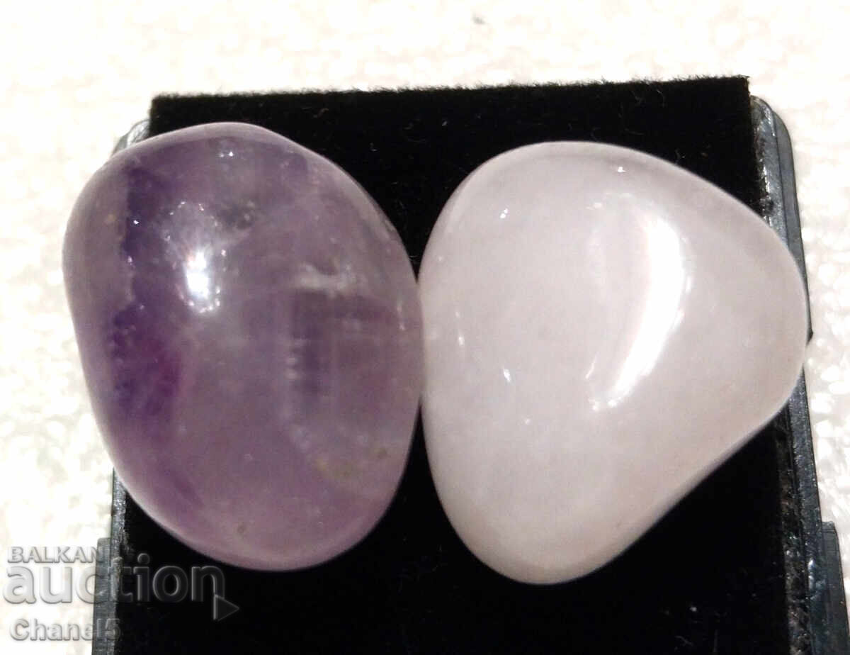 NATURAL AMETHYST AND ROSE QUARTZ, PAIR - 33.25 carats (256) with price 16.90 BGN | € 8.64 NATURAL AMETHYST AND ROSE QUARTZ, PAIR - 33.25 carats (256) with price 16.90 BGN | € 8.64