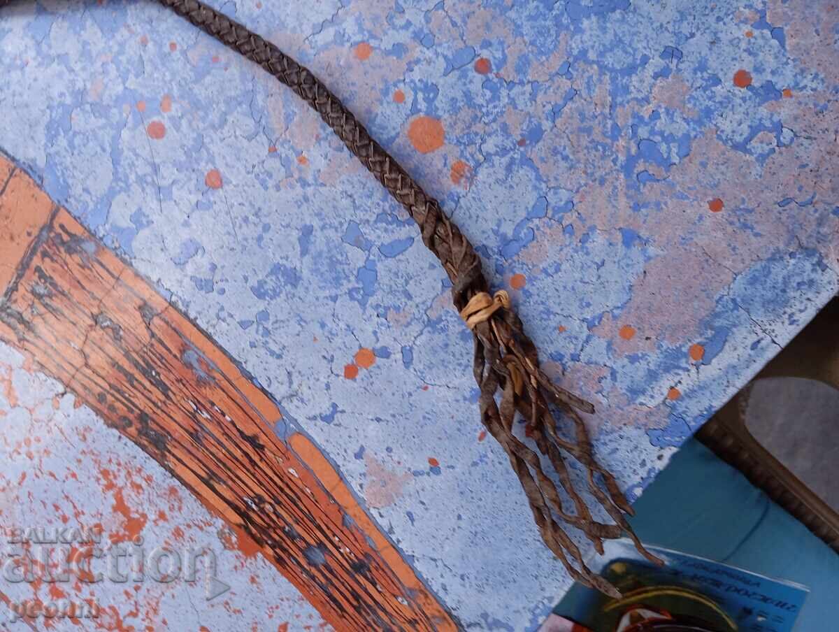 Μαστίγιο, μαστίγιο - δεύτερος παγκόσμιος πόλεμος με τιμή 50.00 BGN | € 25.56