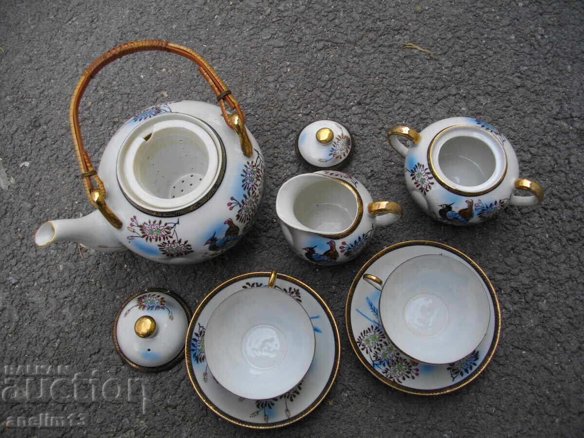 LOT OF FINE PORCELAIN FOR TEA OR COFFEE WITH GEISHA HOLOGRAM - 6
