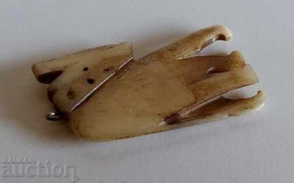 Livrarea . MEDALIU VECHI OS BIJUTERIE PENDANT MARE OS ELEFANT