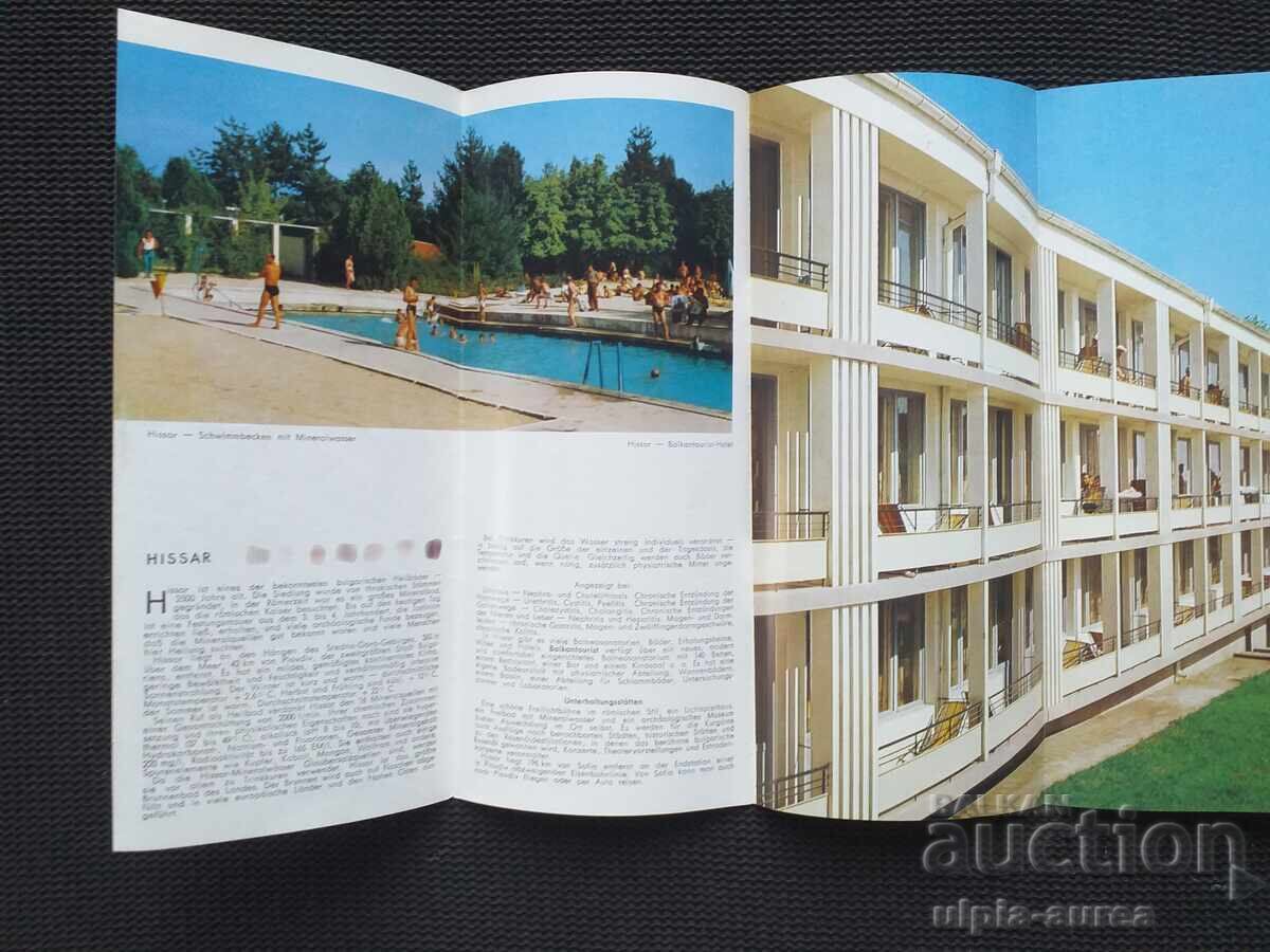 Delivery of Social brochure Delivery of Social brochure