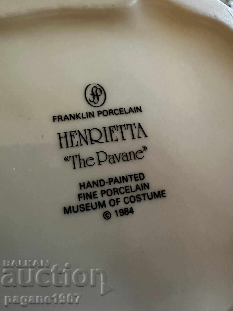 Porcelain figure - Franklin with price 85.00 BGN | € 43.46 Porcelain figure - Franklin with price 85.00 BGN | € 43.46