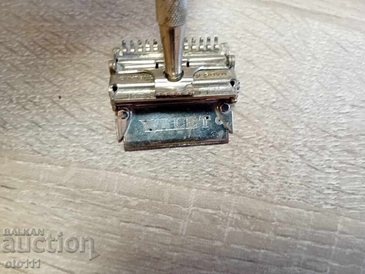 Licitație APARATOR VECHI VALET