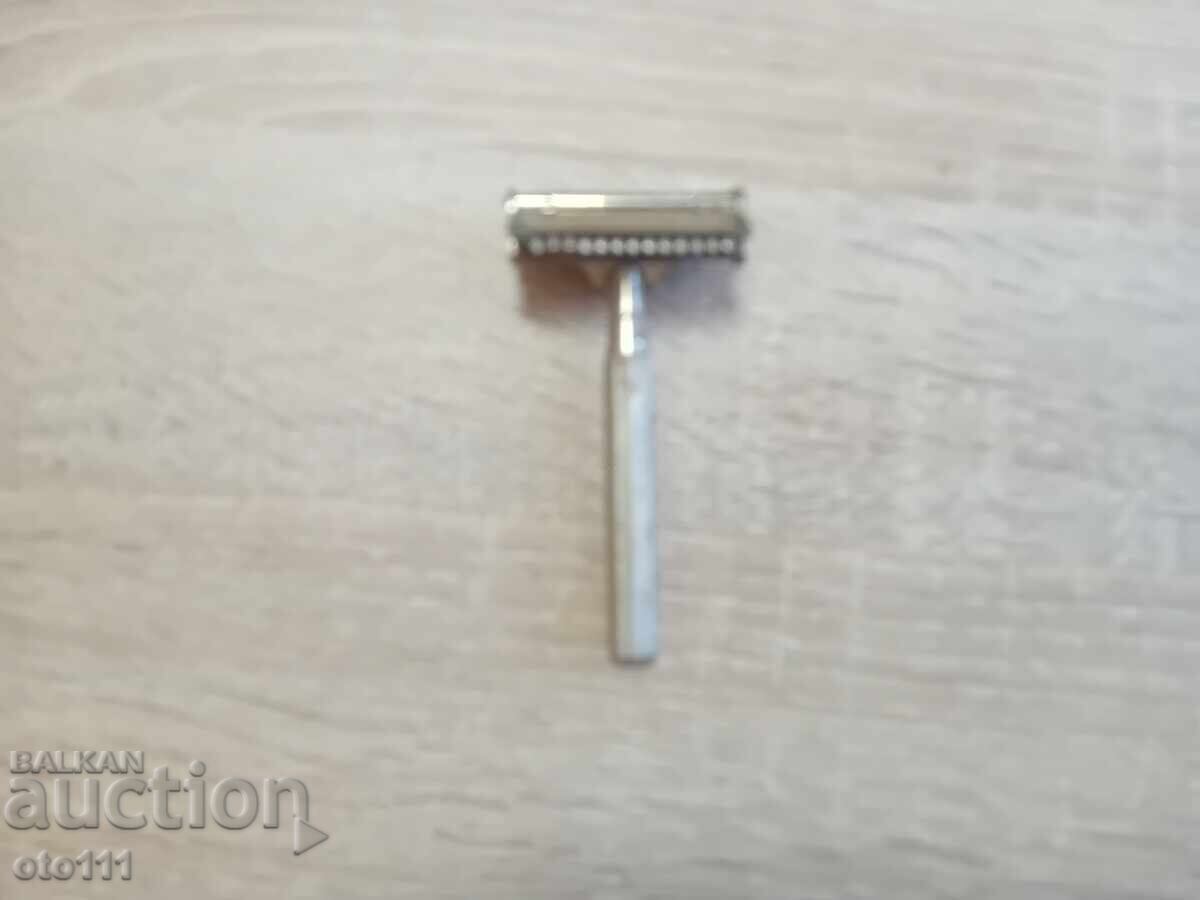 OLD VALET SHAVER OLD VALET SHAVER