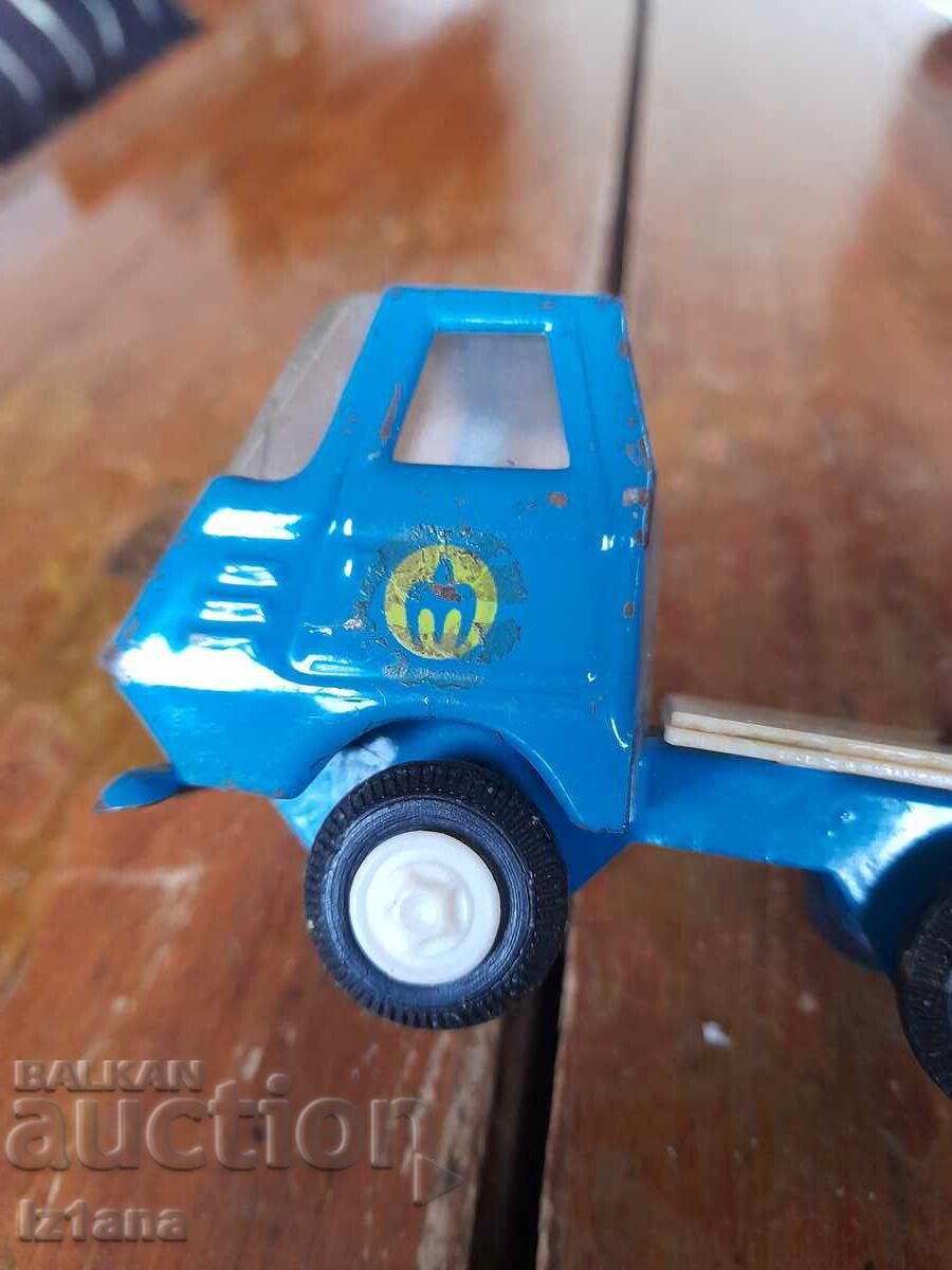 Old MIR truck - 5 Old MIR truck - 5