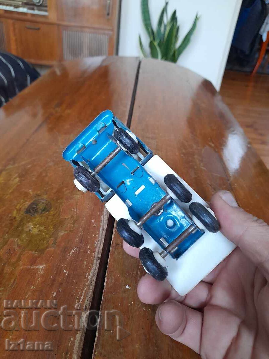 Old MIR truck - 6 Old MIR truck - 6